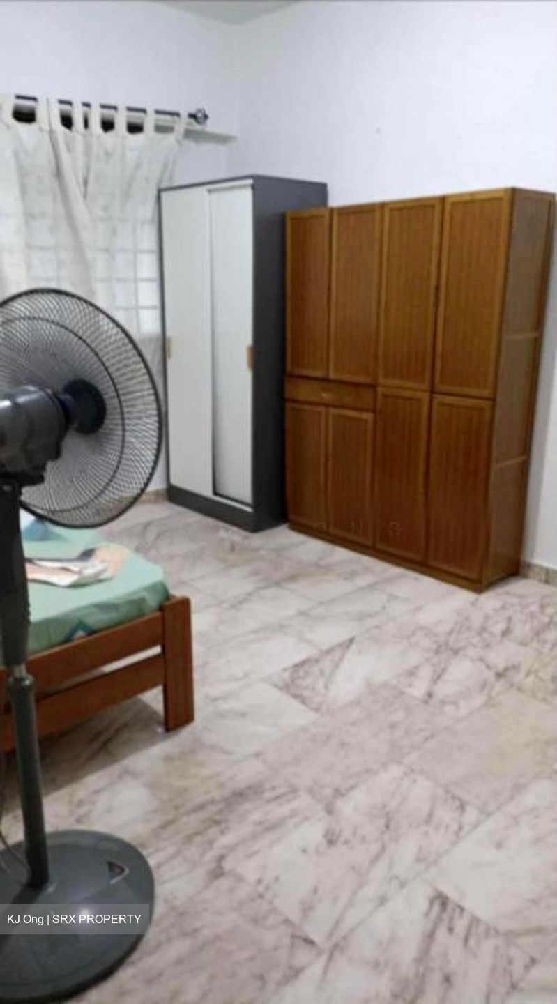 Blk 258 Jurong East Street 24 (Jurong East), HDB 4 Rooms #536298591